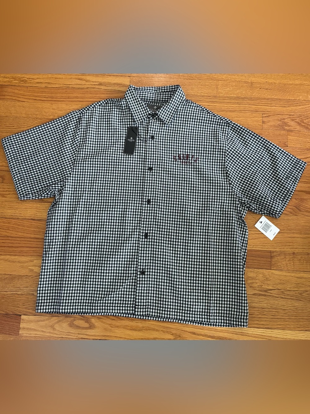 Saints Studio Men’s Large Dark Blue White Gingham Button Down Graphic Shirt New